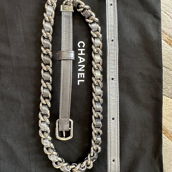 Chanel Coco Punk metallic silver ombré leather Belt bag. CHANEL - Picture 9 of 13